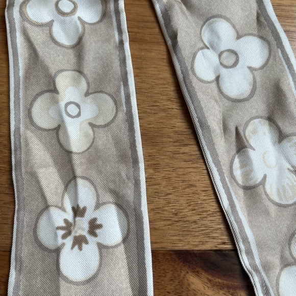 Rare vintage Louis Vuitton bandeau - Picture 4 of 9